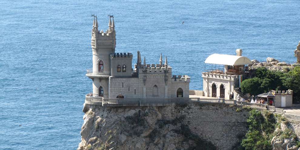 Apple признала Крым российским