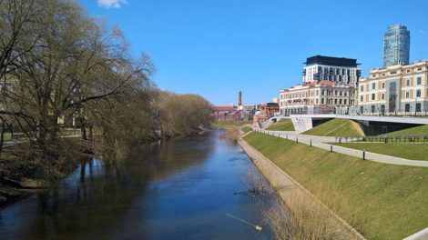 Набережную Исети после ремонта открыли для пешеходов