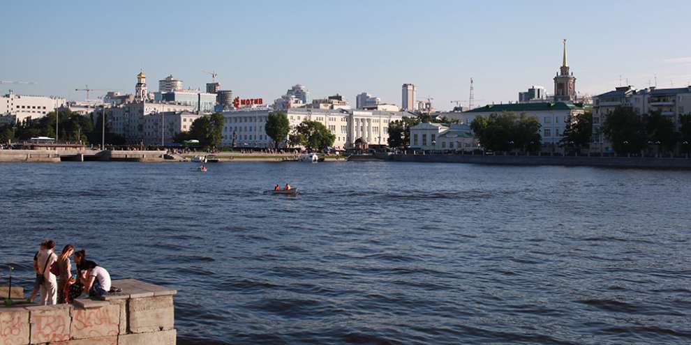 Специалисты понизят уровень воды в Городском пруду на один метр