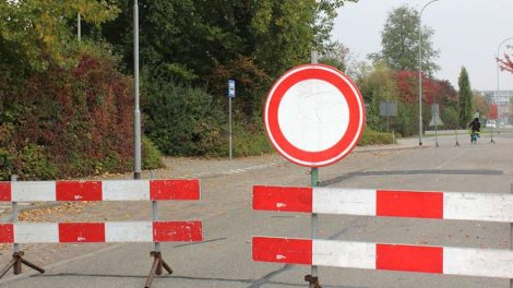 Движение на улицах Маневровой и Гражданской перекроют дорожники