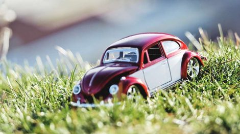 Штрафы за парковку на газонах отменены в Свердловской области