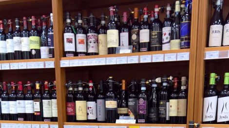 В России с 2019 года могут начать продавать алкоголь через интернет