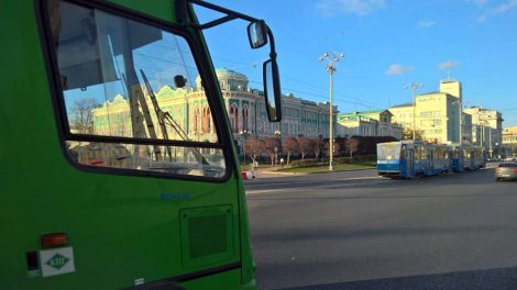 Автобусы изменят маршрут из-за ремонта Макаровского моста