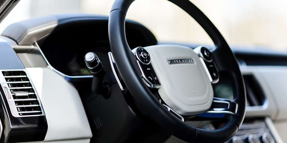 Опубликован новый список люксовых автомобилей с повышенным налогообложеним (таблица)