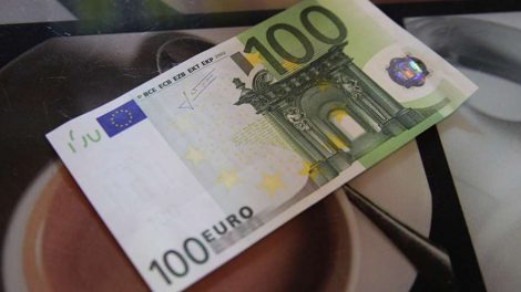 Евро подорожал до 80,5 рублей