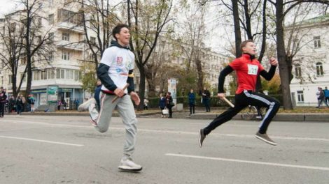 Из-за эстафеты «Вечерний Екатеринбург» перекроют движение транспорта