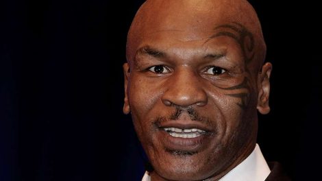 Известный боксер Майк Тайсон вновь едет на Урал