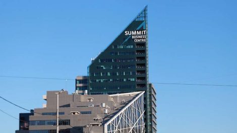 В Екатеринбурге на продажу выставили два высотных бизнес-центра