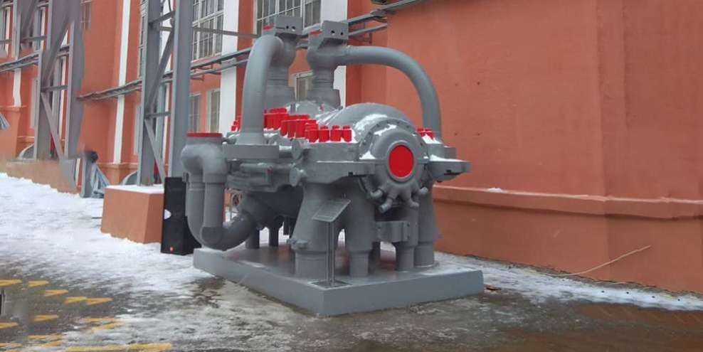 В Екатеринбурге появился памятник турбине