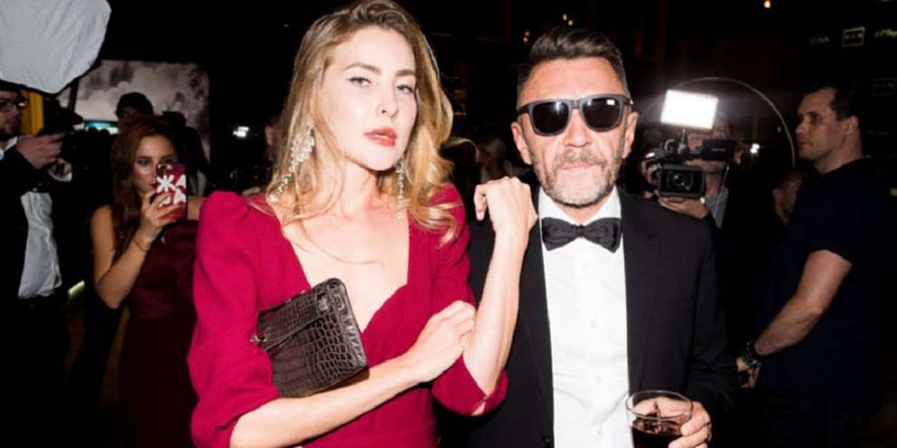 Сергей Шнуров женился на екатеринбурженке Ольге Абрамовой