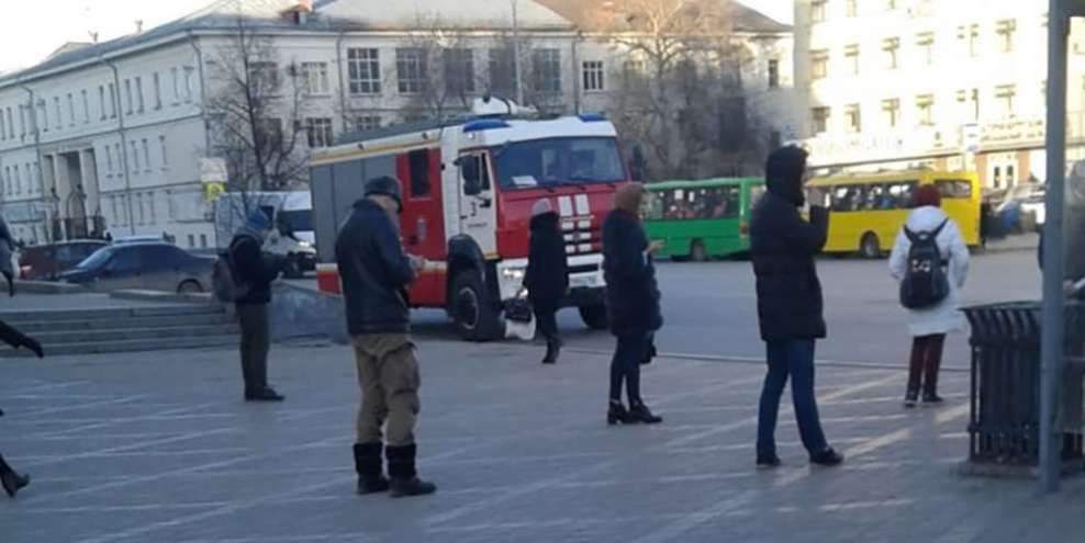 В Екатеринбурге закрыли станцию метро «Площадь 1905 года»