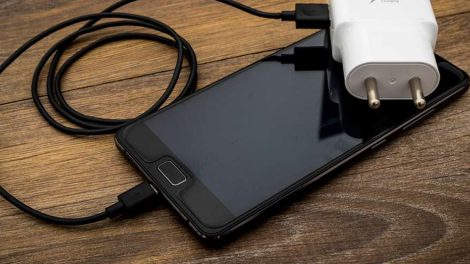 В России введут платную регистрацию смартфонов