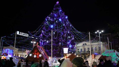 В Екатеринбурге закрылся ледовый городок 2019