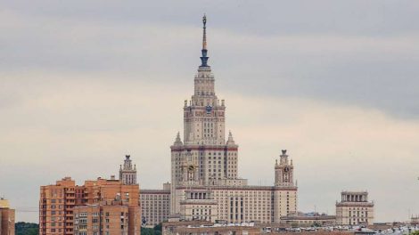 Названы лучшие вузы России