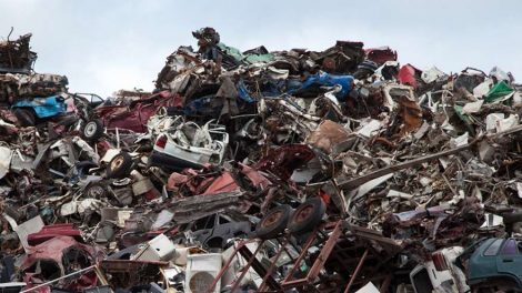 Мусорные заводы начнут строить не ранее следующего года