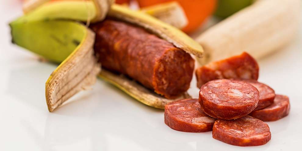 В Госдуме предложили бесплатно раздавать еду с истекающим сроком