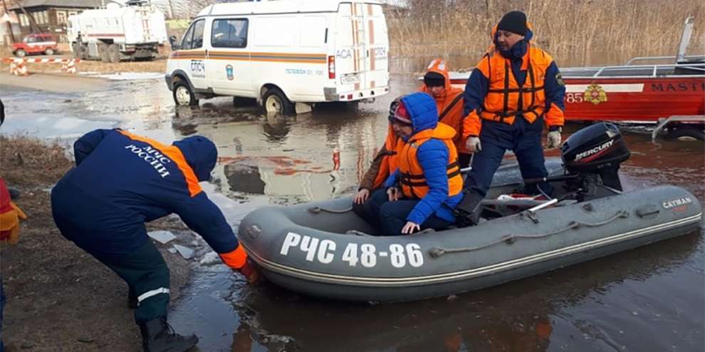 Паводок на Среднем Урале отрезал от мира 27 населенных пунктов