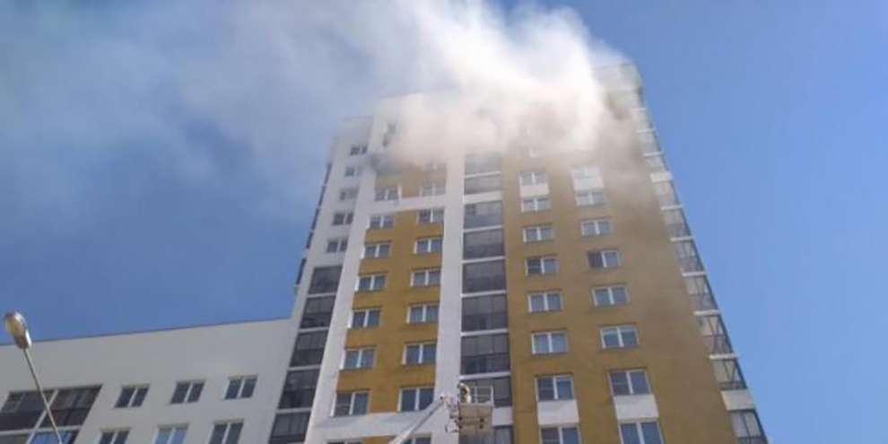 В Екатеринбурге взорвалась квартира начальника районного управления Следственного Комитета