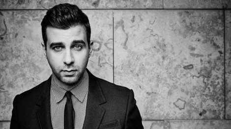 Иван Ургант сочинил песню о протестующих в Екатеринбурге (ВИДЕО)