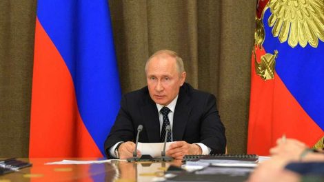 Путин присвоил имена аэропортам