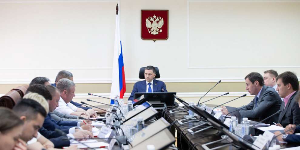 Свердловская область вошла в число регионов, где «буксирует» мусорная реформа