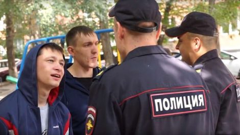 ВИДЕО: В Челябинске полиция сняла видеоролик с инструкцией для гопников