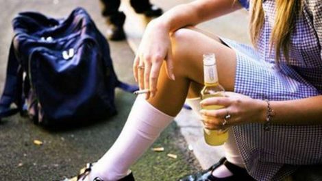 В России предложили ввести штрафы для родителей курящих детей