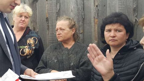 К 2024 году госорганы перестанут принимать россиян