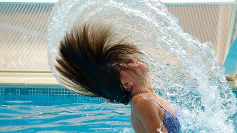 Верховный суд отменил справки для бассейна