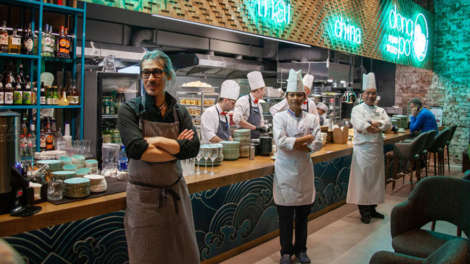 Попробовать кухню от поваров мишленовских ресторанов в Екатринбурге стало возможным в бистро Dong Po (ФОТО)