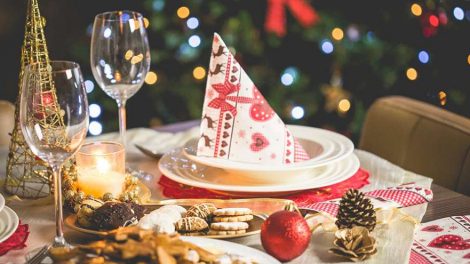 Эксперты подсчитали, во сколько россиянам обойдется новогодний стол