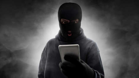 В России коллекторам запретят работать с родными должников