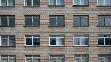 ​В Академическом построят первую в Екатеринбурге пятиэтажную школу