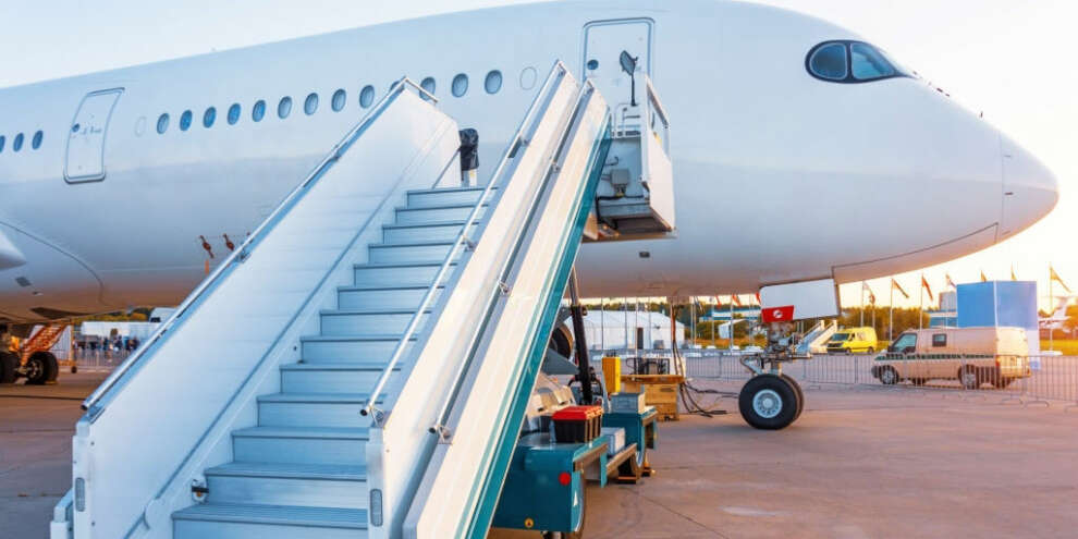 Россия возобновляет полеты в шесть стран с 1 апреля