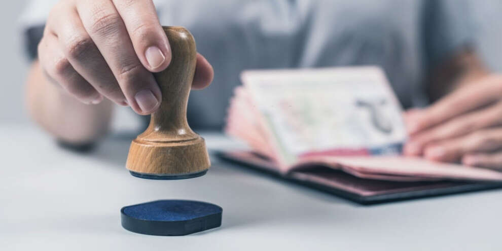 ​Генеральное консульство США в Екатеринбурге перестало выдавать визы