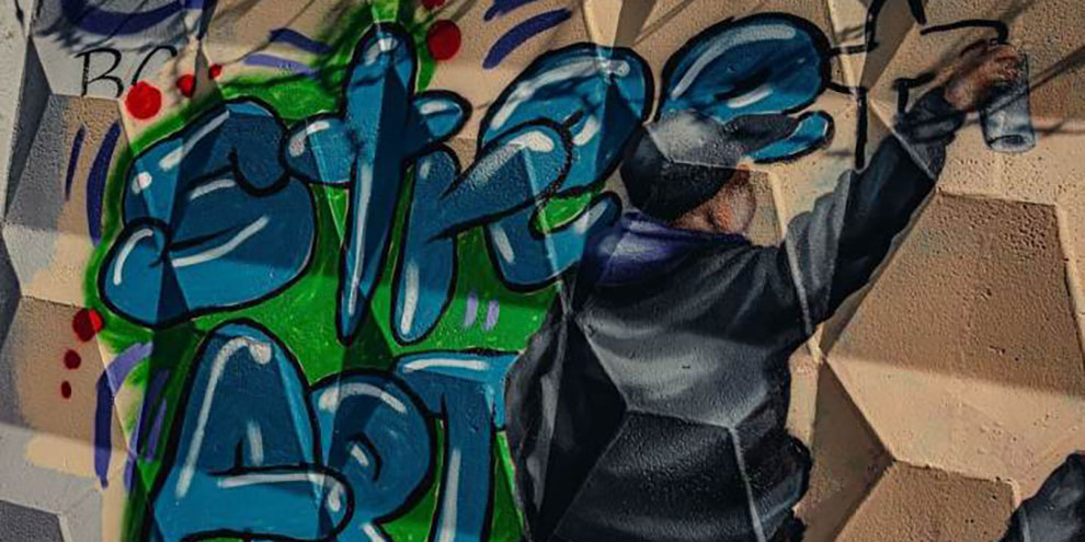 Нелегальные работы фестиваля «Карт-бланш» могут уничтожить